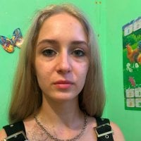 Malissa_swwett's Offline Chat Room