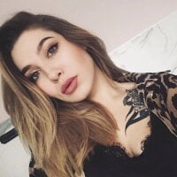 chloe_me offline chatszobája