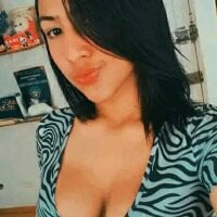 piel_miel's Offline Chat Room