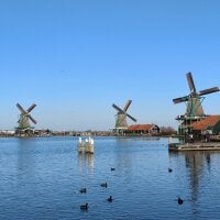 pinksky08's Avatar Pic