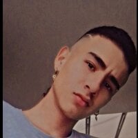 alexisocampo27's Offline Chat Room