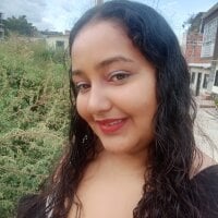 sofia69_sexy's Offline Chat Room