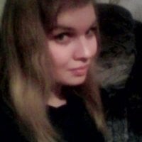 Lola123's Offline Chat Room
