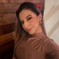 NIQUEILLA7 webcam model