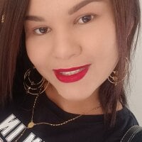 ROSALIALUCYLive Webcam