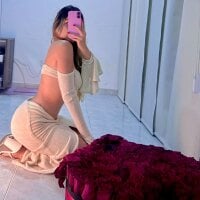 alanna_cherry model avatar