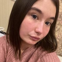 AdeleJoseph офлайн чат стая