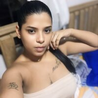 abril_lara