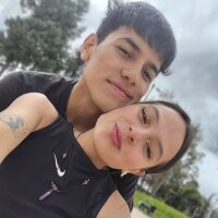 kaia_and_mateo webcam