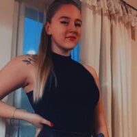 MollyWinters webcam