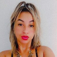 Estrela94's Offline Chat Room