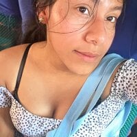 Lili_pinkyyy webcam model
