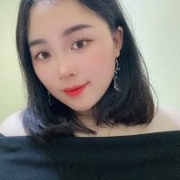 Zizi_ly webcam