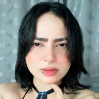 Offline chatovací místnost anniieblake