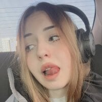 annisboustead's profile image'