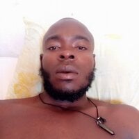 Daveplay Adlı Modelin Çevrimdışı Sohbet Odası