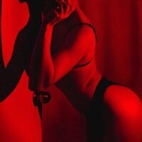 PlayGirLL_'s Avatar Pic