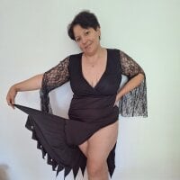 MayaBlowsXYou webcam model