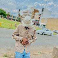 vuyo321 model avatar