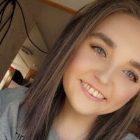 paidyblue96's Offline Chat Room