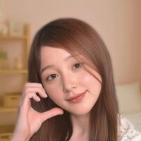 Ema_chin_