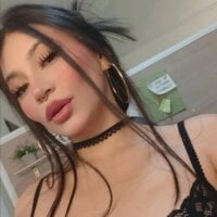 SaraOrtiz_77 webcam model