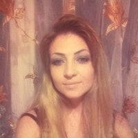 Nikki_Ryder Ruang Obrolan Offline