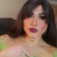 melani_ferraraa_ webcam