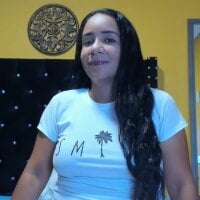 carolina_24_'s Offline Chat Room