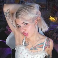 LissaMoree Adlı Modelin Çevrimdışı Sohbet Odası