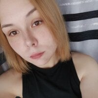 alli_zi from Stripchat