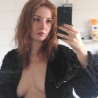 Snapshot of sophia_leurre live cam