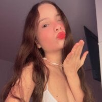 Model MiaJacksonn