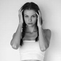 Augustina_Alex's Offline Chat Room