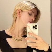 ห้องแชทออฟไลน์ของ MillieMoon