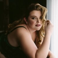 Model Curvycatie34