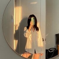 Jinie___ webcam model