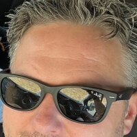 mrlovinhusband webcam