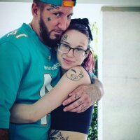 MistressNdMaster71720's Offline Chat Room