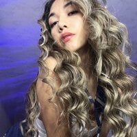 Iris_lee webcam model