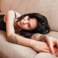 Julia_Stars' Offline Chat Room