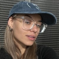 LeeannBrindisi webcam model