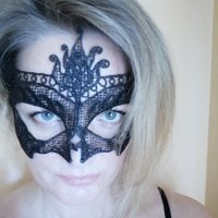 ShowAhCat অফলাইন চ্যাট রুম