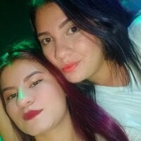 EmmaLily77 Chat Room offline