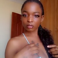 Butty_joy fully nude on webcam for live porn video chat