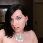 transalliejade's Offline Chat Room