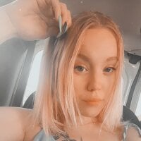 KittyJenny webcam model