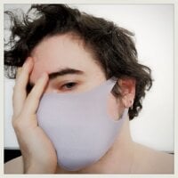 trans-man-18's Offline Chat Room