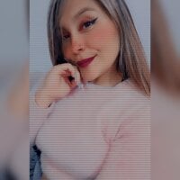 Miah_Honeyy model avatar