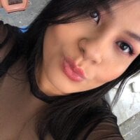 Violeta_smit's Offline Chat Room